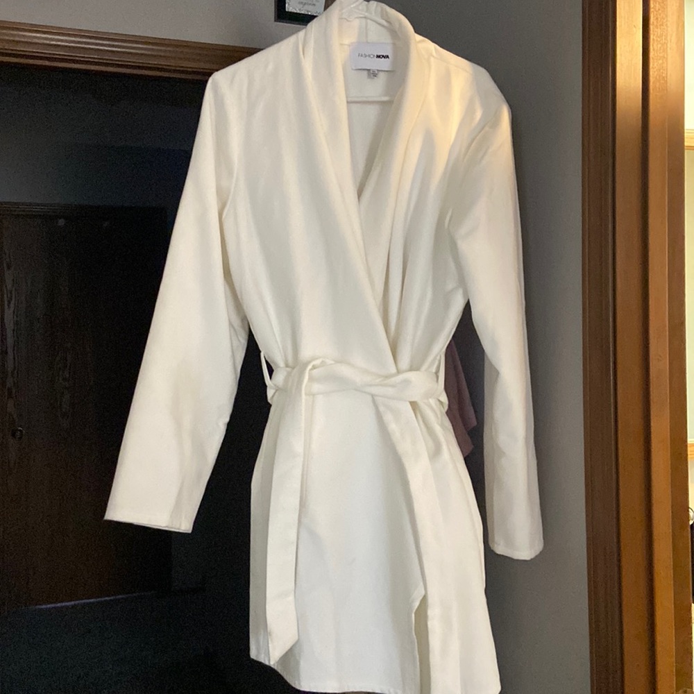 Fashion nova coat